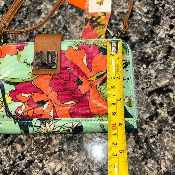 Sakroots Floral Crossbody Wristlet Bag - Multicolor New - Picture 10 of 15